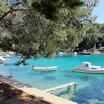 Anastasia 1 By Interhome Veli Lošinj