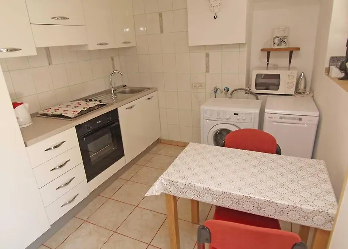 Anastasia 1 By Interhome Veli Lošinj