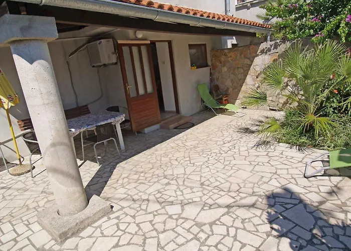 Apartamento Anastasia 1 By Interhome Veli Lošinj